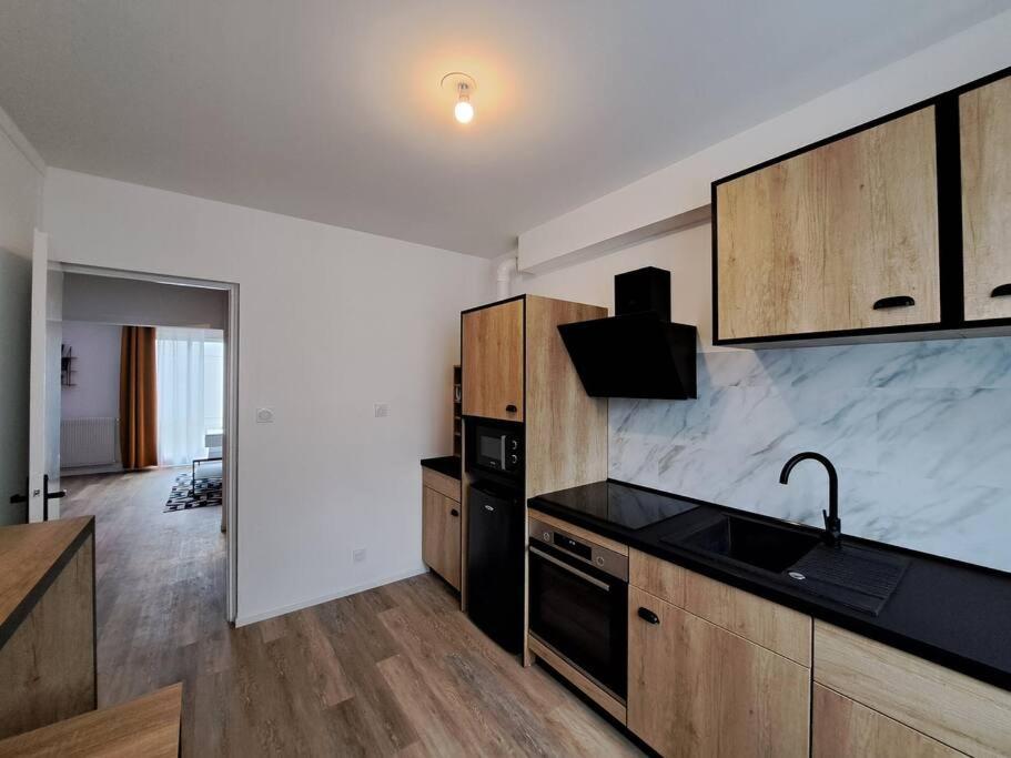 Camden - Exterieur Et Parking Apartment Reims Exterior photo